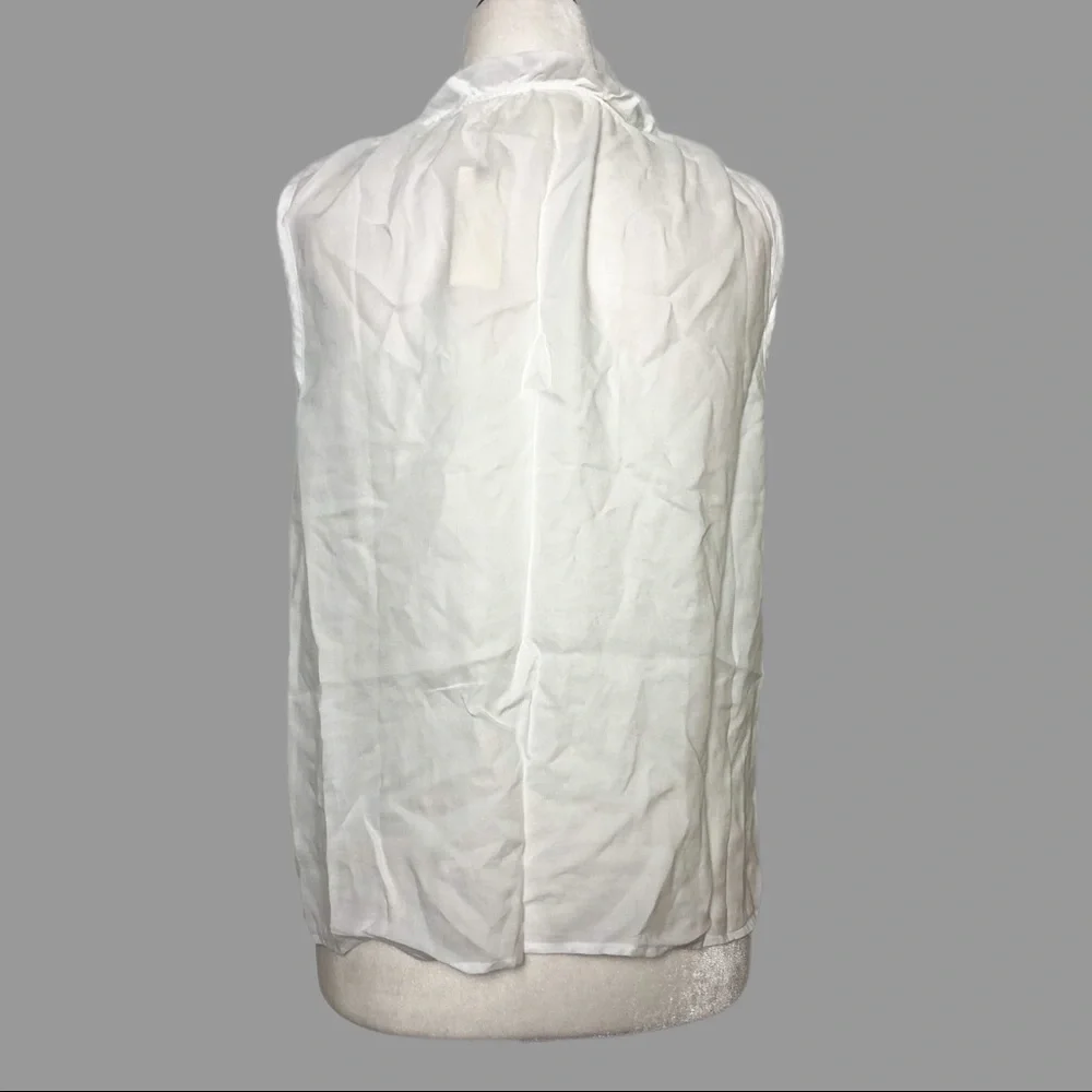 ❤️ XS ❤️ NWT Anthro Tank Sleeveless Ruffled Collar V-Neck - Picture 2 of 6